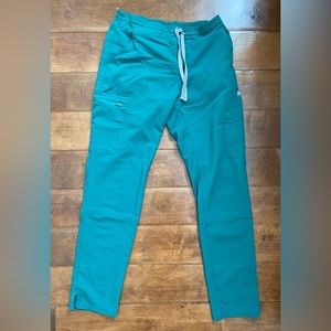 FIGS Women’s Scrub Pants - XS in Hunter Green